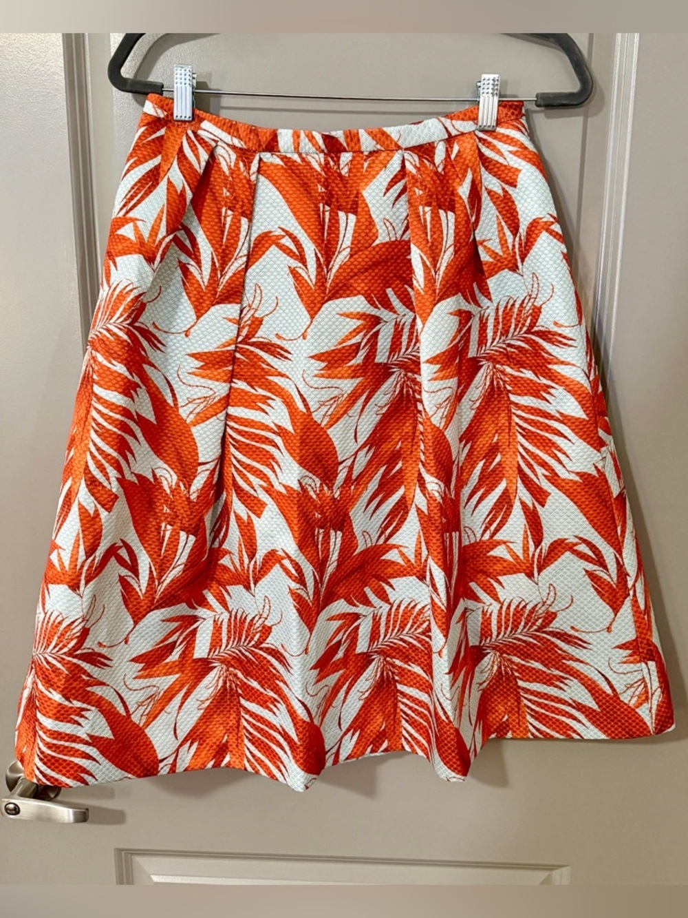 H&M Tropical Palm A-Line Skirt Orange Light Blue Structured Pleated Women’s 10